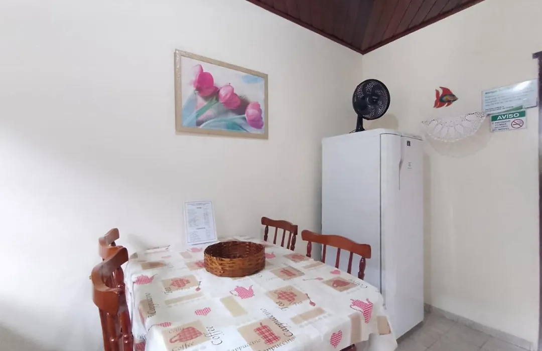 Praialar Apartamentos Ubatuba-1